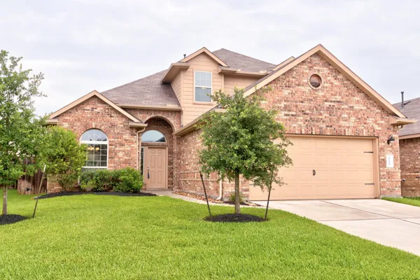 $395,000 | 8810 Alicia Drive, Tomball, TX 77375