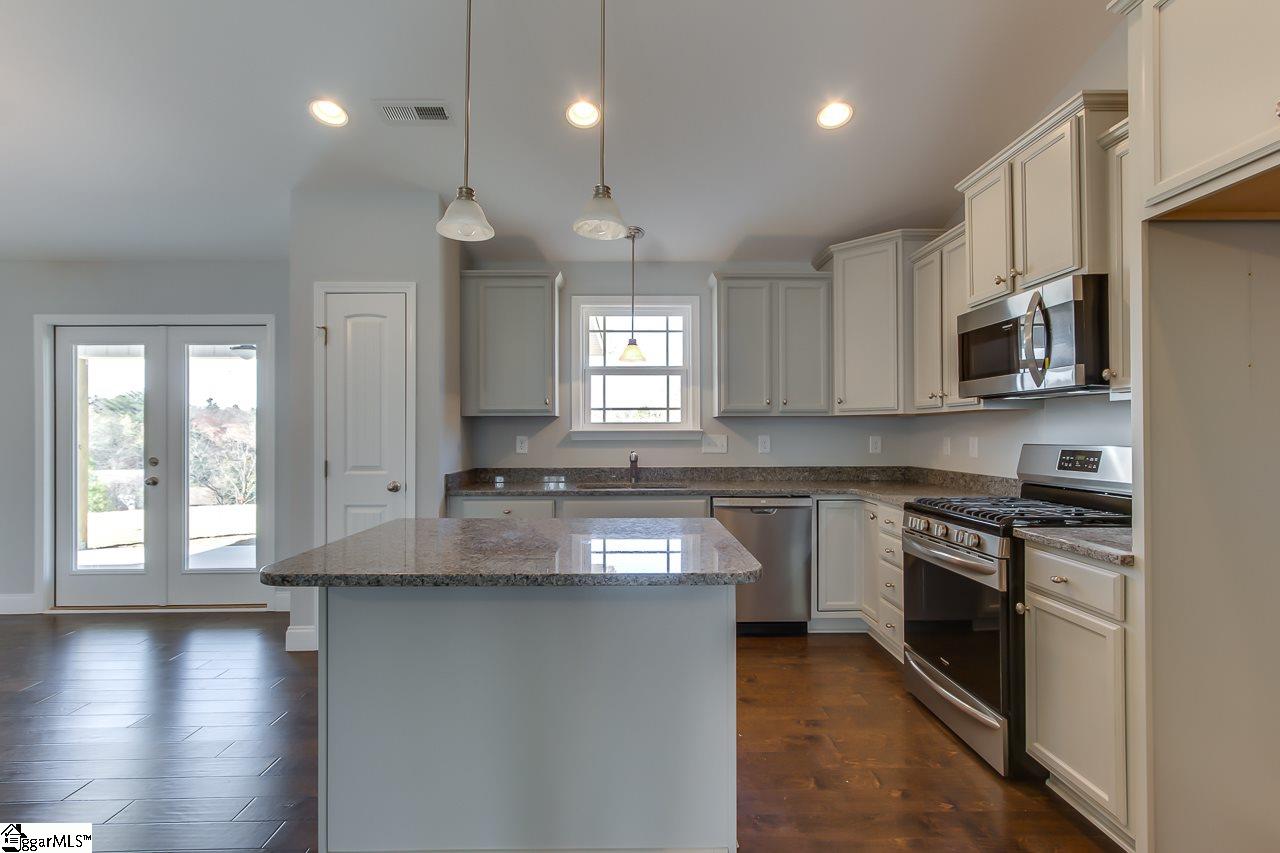 526 Reid School Road Taylors, SC 29687 - Photo 13 of 35 Gallery Image 13