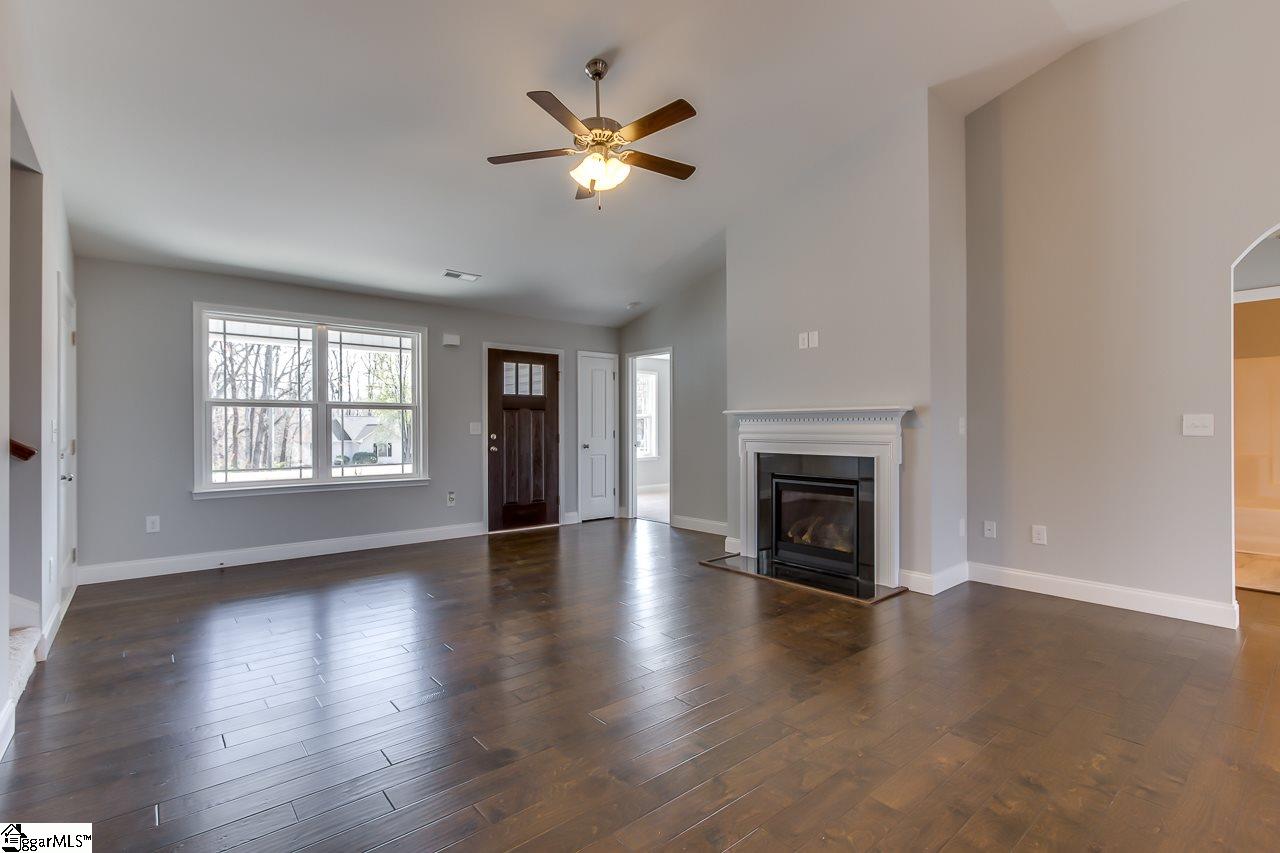 526 Reid School Road Taylors, SC 29687 - Photo 10 of 35 Gallery Image 10