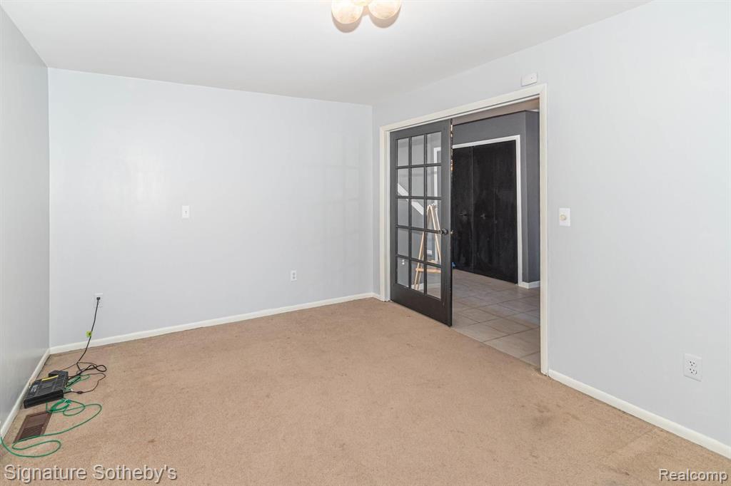 35917 West 14 Mile Road Farmington Hills, MI 48331 - Photo 8 of 57