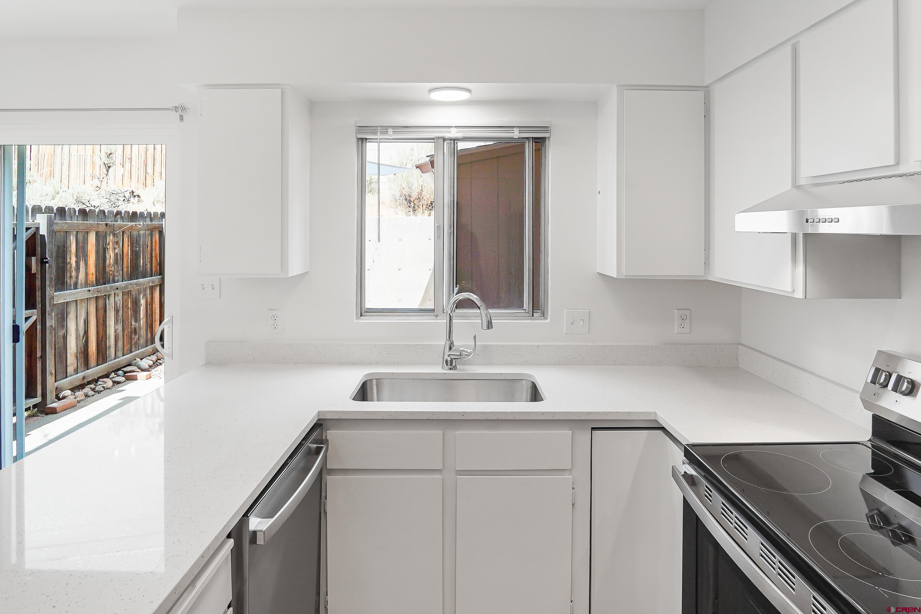 901 Florida Road, Unit 4 Durango, CO 81301 - Photo 7 of 39 Gallery Image 7