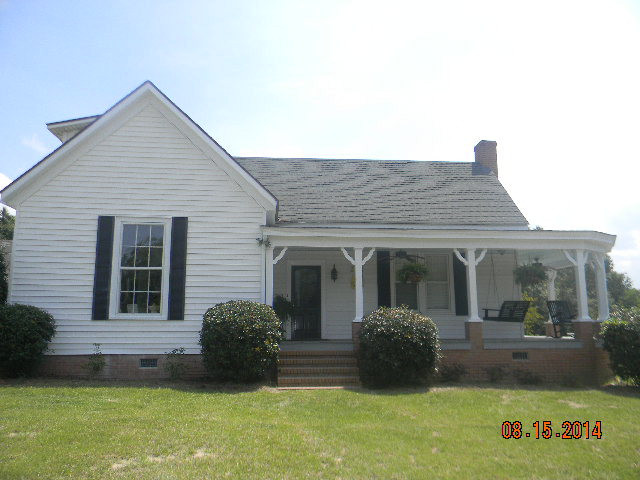 1724 Salem Road Thomson, GA 30824 - Photo 1 of 1 Main View