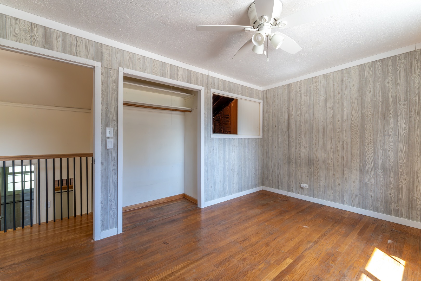 425 South Clarendon Avenue Addison, IL 60101 - Photo 20 of 31