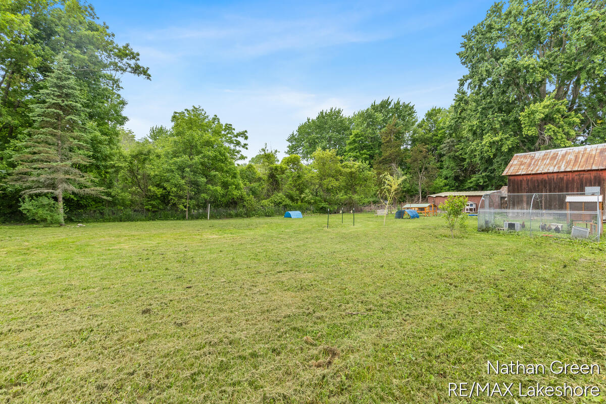 2122 Coats Grove Road Hastings, MI 49058 - Photo 24 of 36