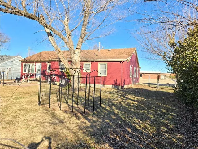 $115,000 | 625 West Oak Street, Independence, KS 67301