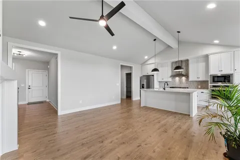 $569,900 | 17120 West 168th Place, Olathe, KS 66062