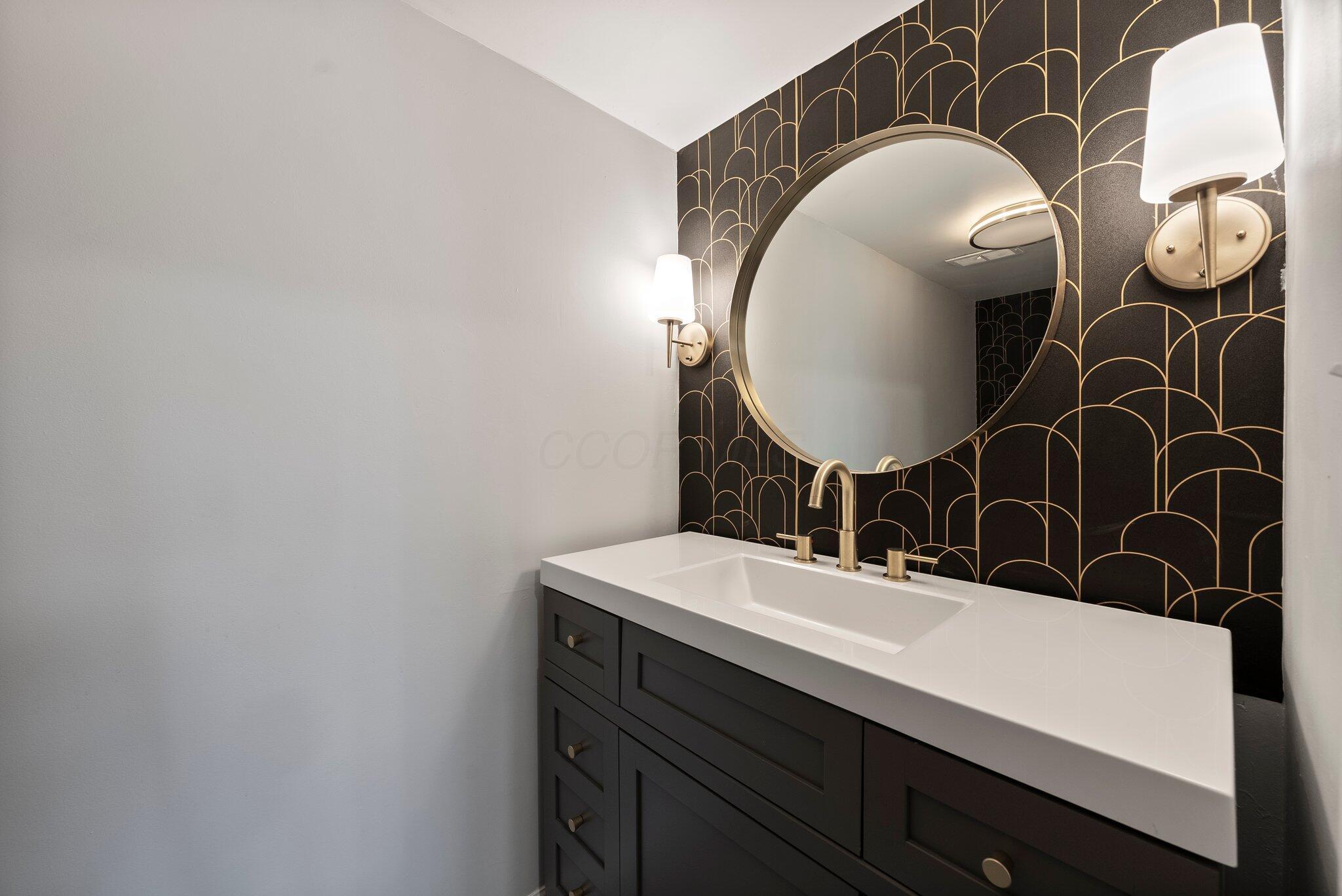 5420 Clark State Road Columbus, OH 43230 - Photo 26 of 104 1/2 BA 2