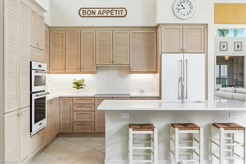 $2,750,000 | 7897 Cocobay Drive, Naples, FL 34108