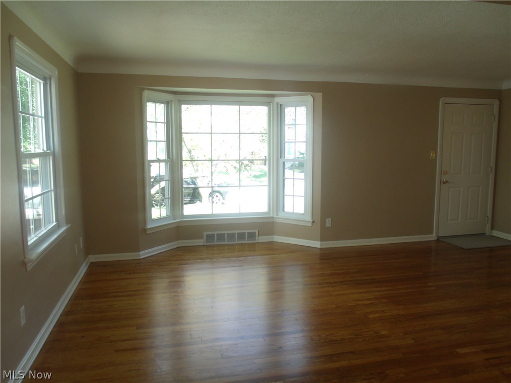 14419 Alger Road Cleveland, OH 44111 - Photo 35 of 35 Gallery Image 35