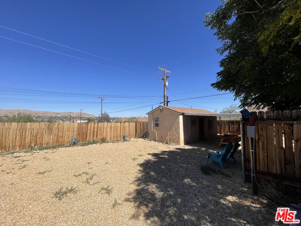 61750 Desert Air Road Joshua Tree, CA 92252 - Photo 12 of 20