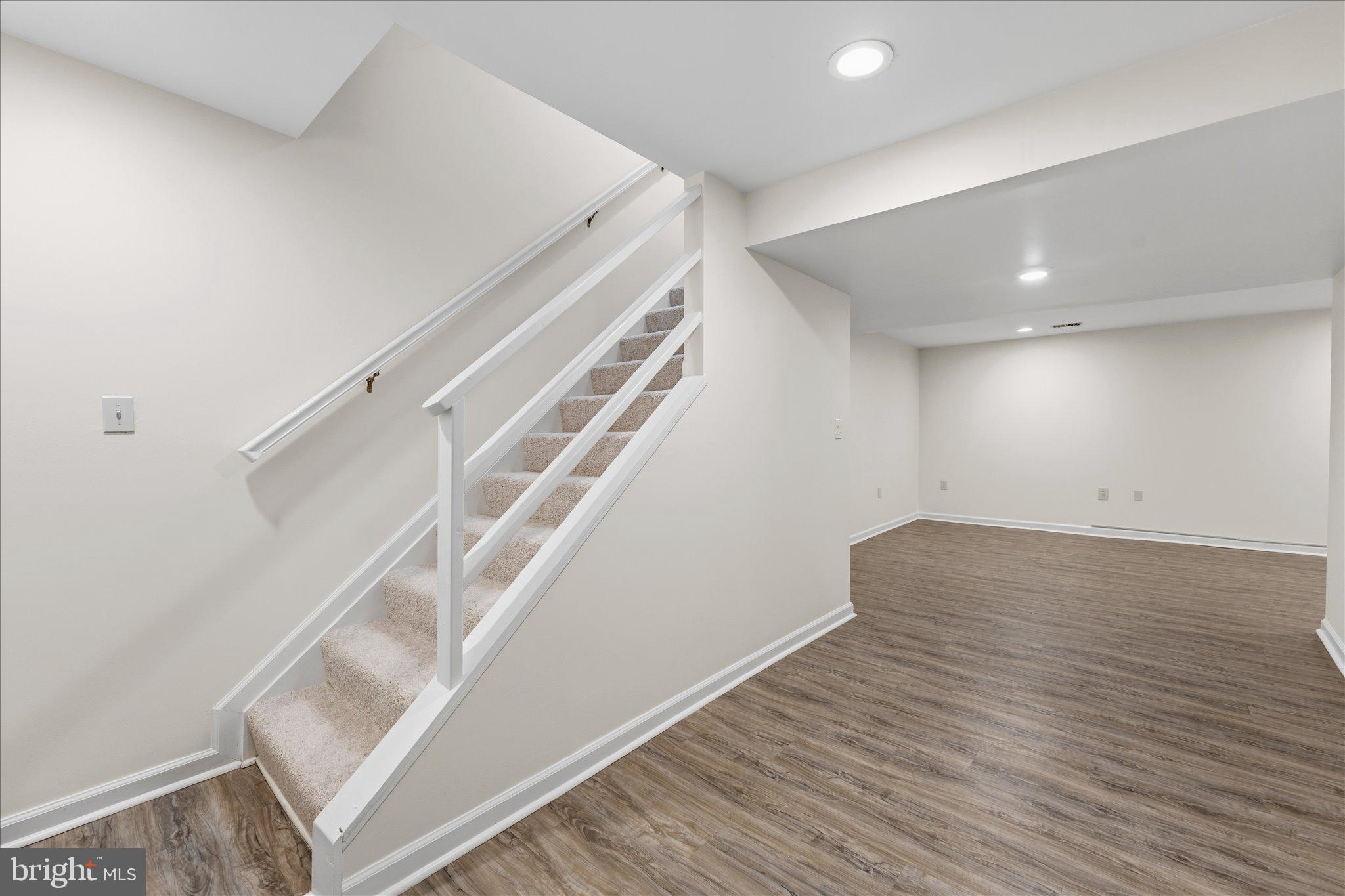 8565 Tyrolean Way Springfield, VA 22153 - Photo 26 of 37 Gallery Image 26
