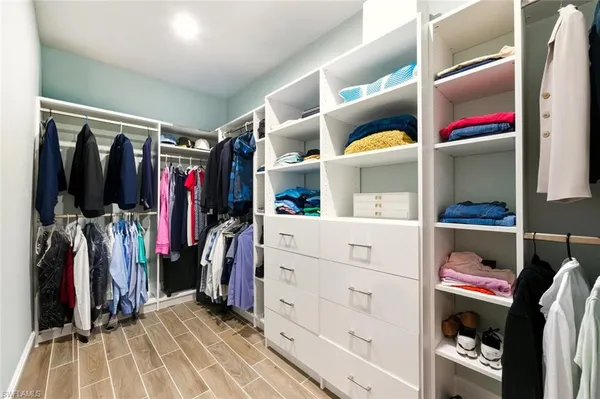 $3,950 | 8047 Princeton Drive, Naples, FL 34104