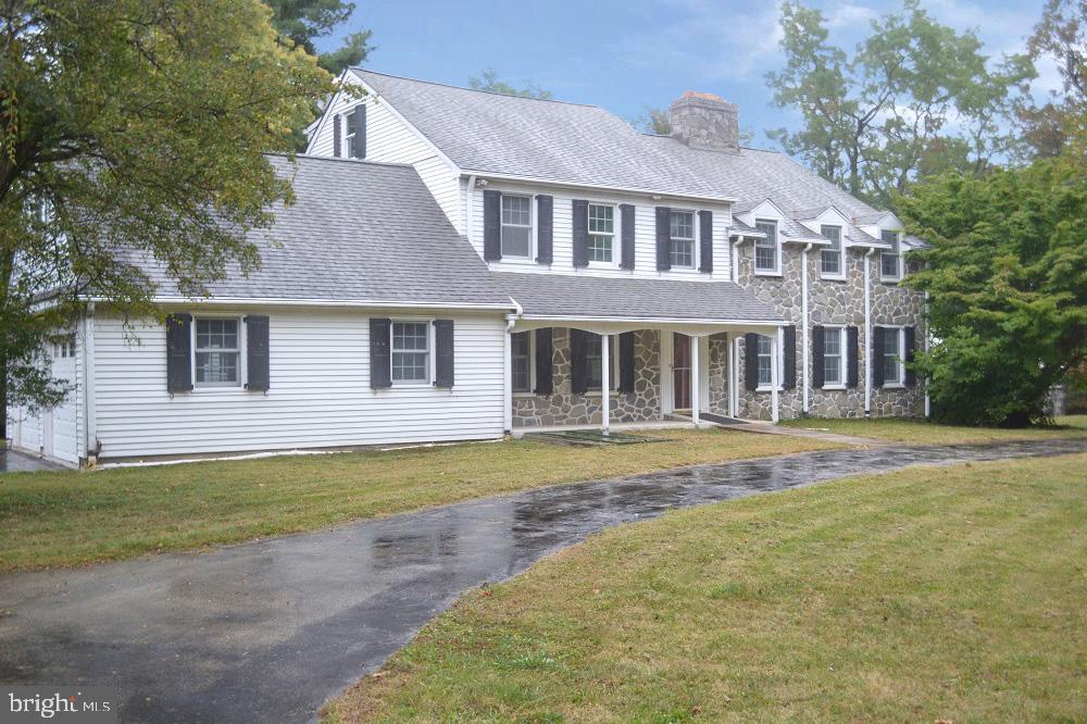 730 Panorama Road Villanova, PA 19085 - Photo 4 of 64 Front