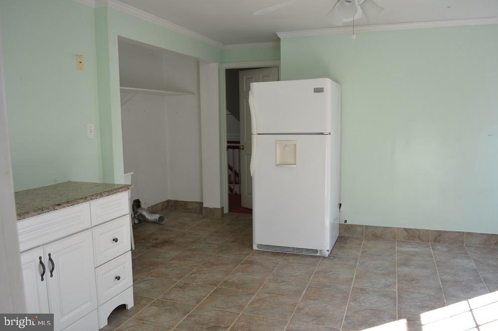 730 Panorama Road Villanova, PA 19085 - Photo 44 of 64 2nd fl Laundry/Kitchen