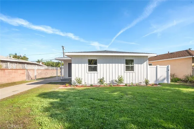 $829,990 | 6324 Johnson, Long Beach, CA 90805