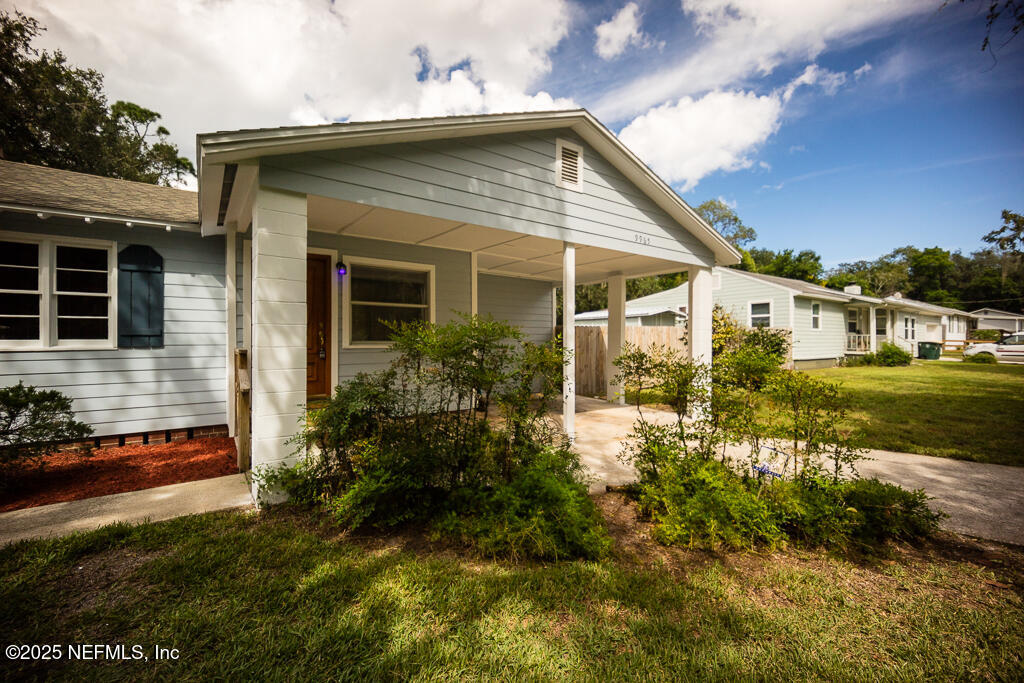 9965 Arnold Road Jacksonville, FL 32246 - Photo 12 of 60 Entry