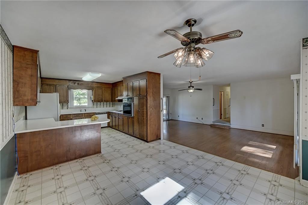 3001 James Hamilton Road Monroe, NC 28110 - Photo 9 of 35 Gallery Image 9