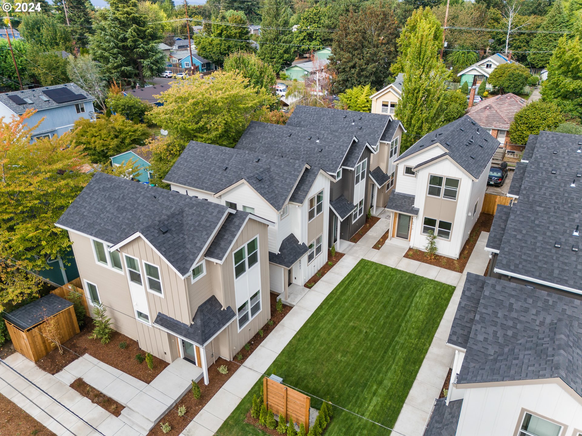6921 North Bank Street Portland, OR 97203 - Photo 20 of 23