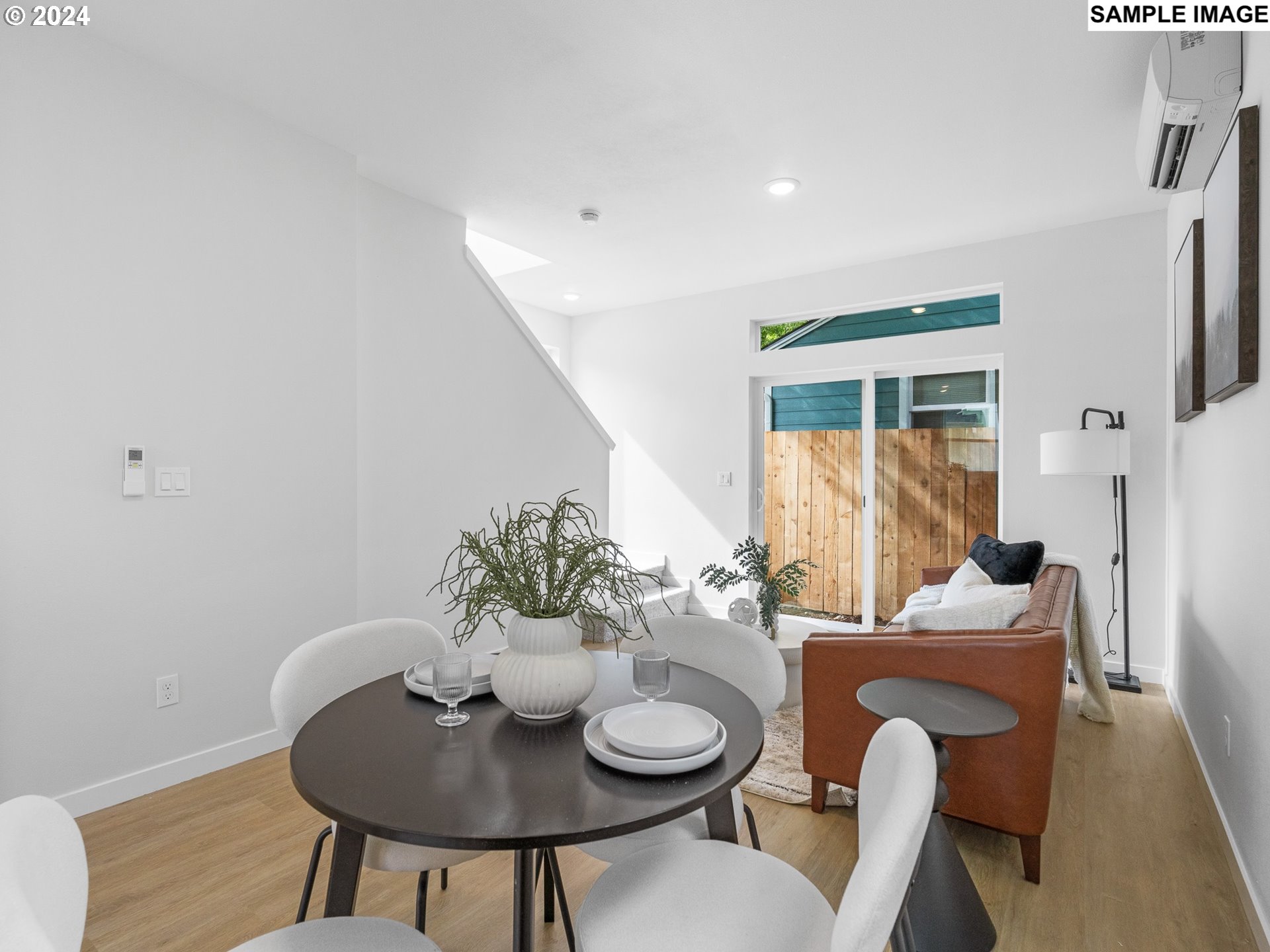 6921 North Bank Street Portland, OR 97203 - Photo 10 of 23
