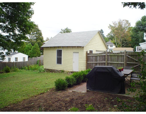 19 Hillview Road Braintree, MA 02184 - Photo 12 of 16 Gallery Image 12