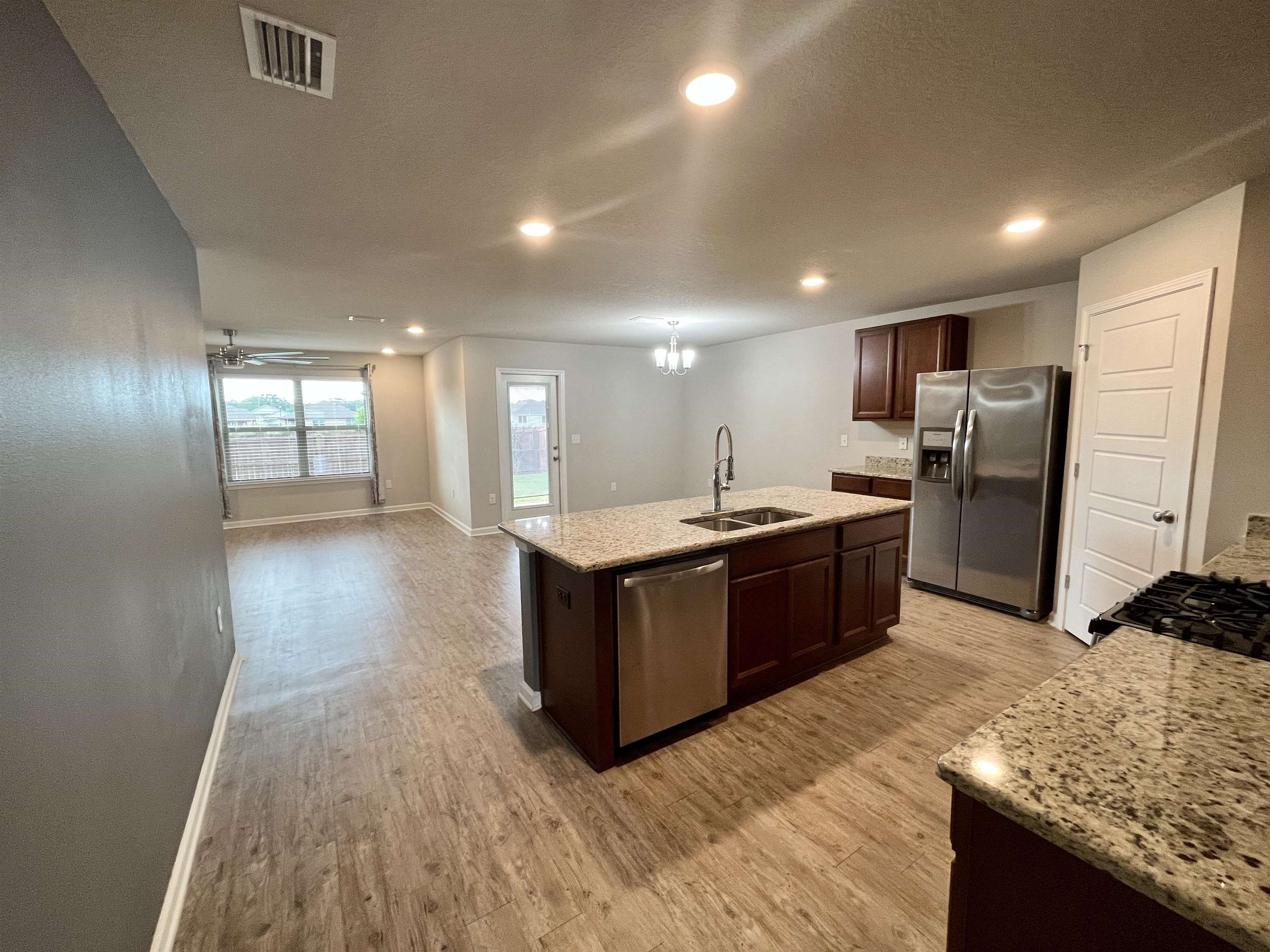 8361 Irwin Loop Daphne, AL 36526 - Photo 8 of 35