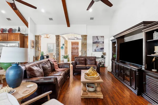 $2,250,000 | 819 County Road 356, Adkins, TX 78101