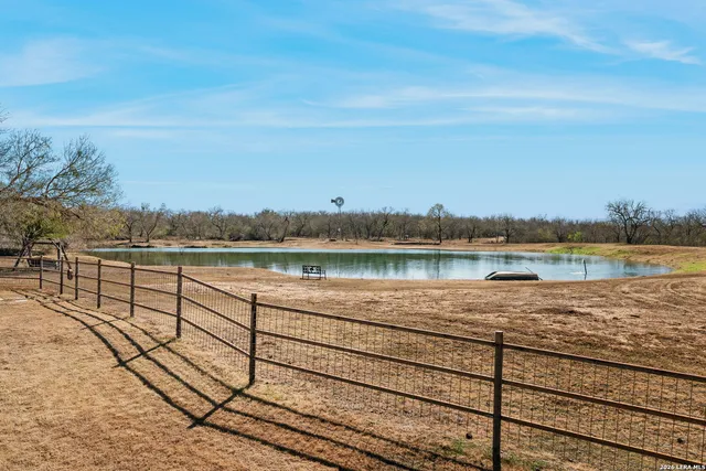 $2,350,000 | 819 County Road 356, Adkins, TX 78101