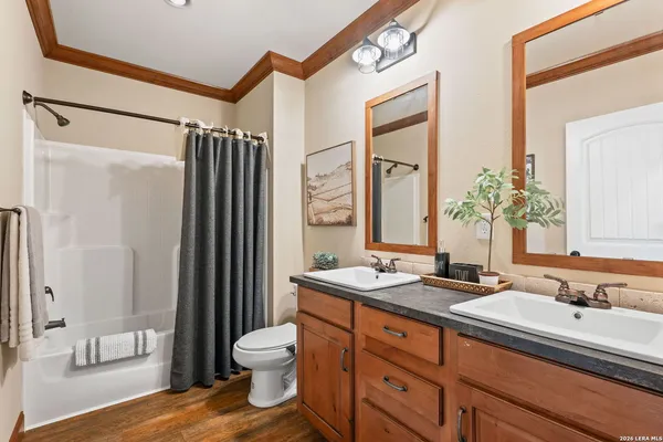 $2,250,000 | 819 County Road 356, Adkins, TX 78101