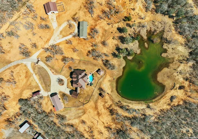 $2,350,000 | 819 County Road 356, Adkins, TX 78101