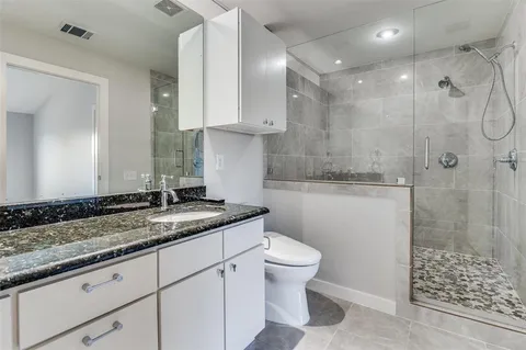 $579,500 | 4213 Dickason Avenue, Unit 9, Dallas, TX 75219