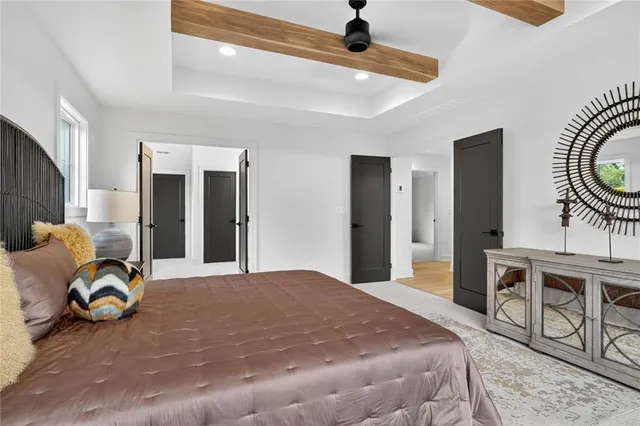 $1,099,000 | 7616 Falmouth Street, Prairie Village, KS 66208