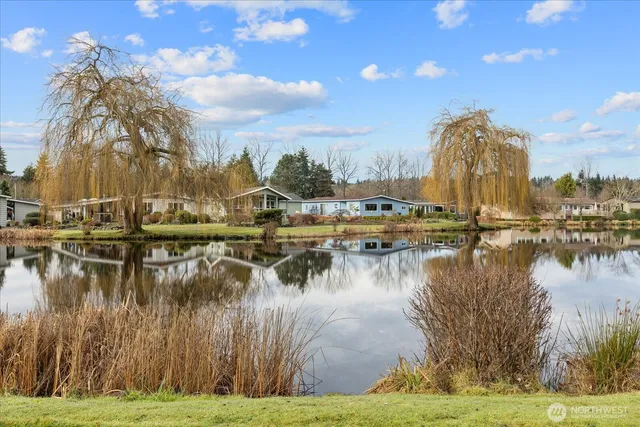 a view of a lake with houses