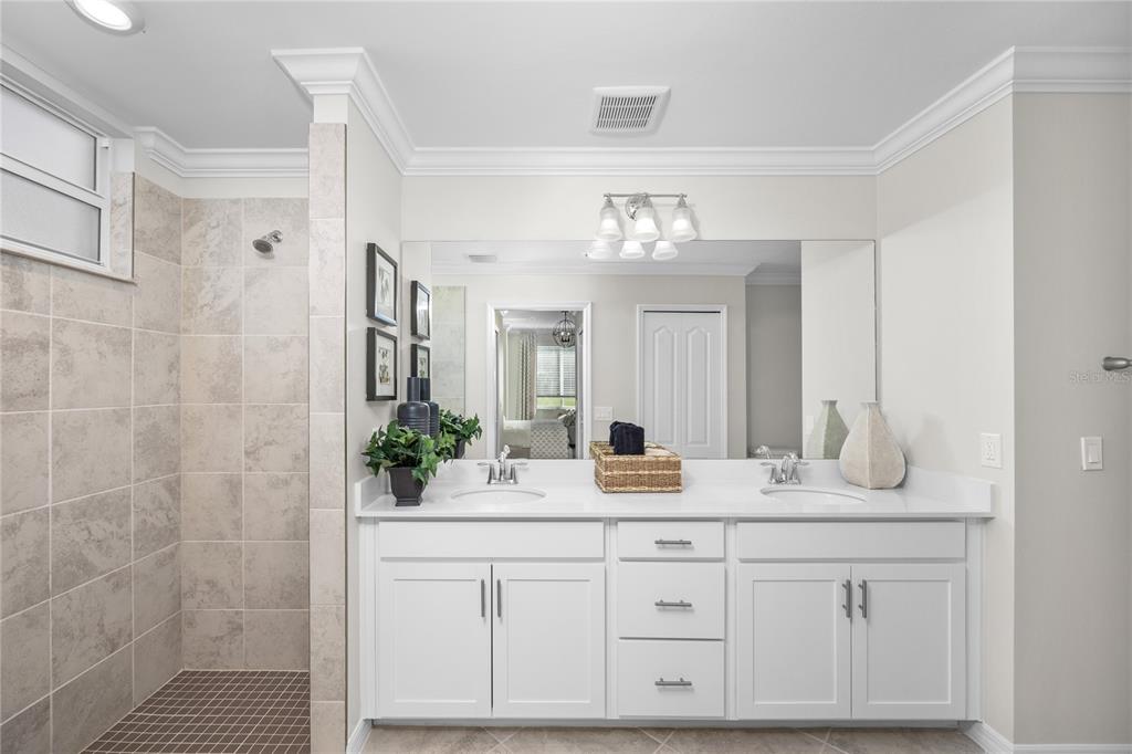 18917 Scallop Loop, Unit 201 Lakewood Ranch, FL 34211 - Photo 18 of 23