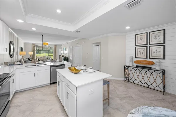 $448,998 | 18917 Scallop Loop, Unit 201, Lakewood Ranch, FL 34211