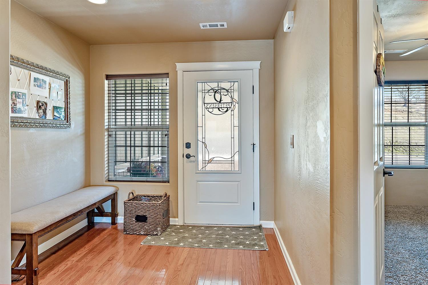 1026 Azure Way Eagle Point, OR 97524 - Photo 4 of 30 Additional Photo