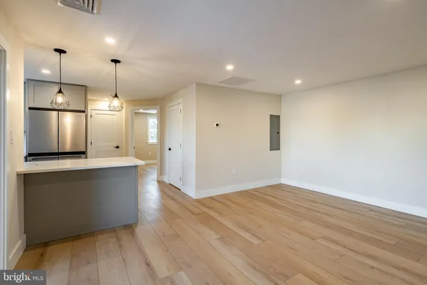 $2,295 | 530 Washington Avenue, Unit 2, Phoenixville, PA 19460