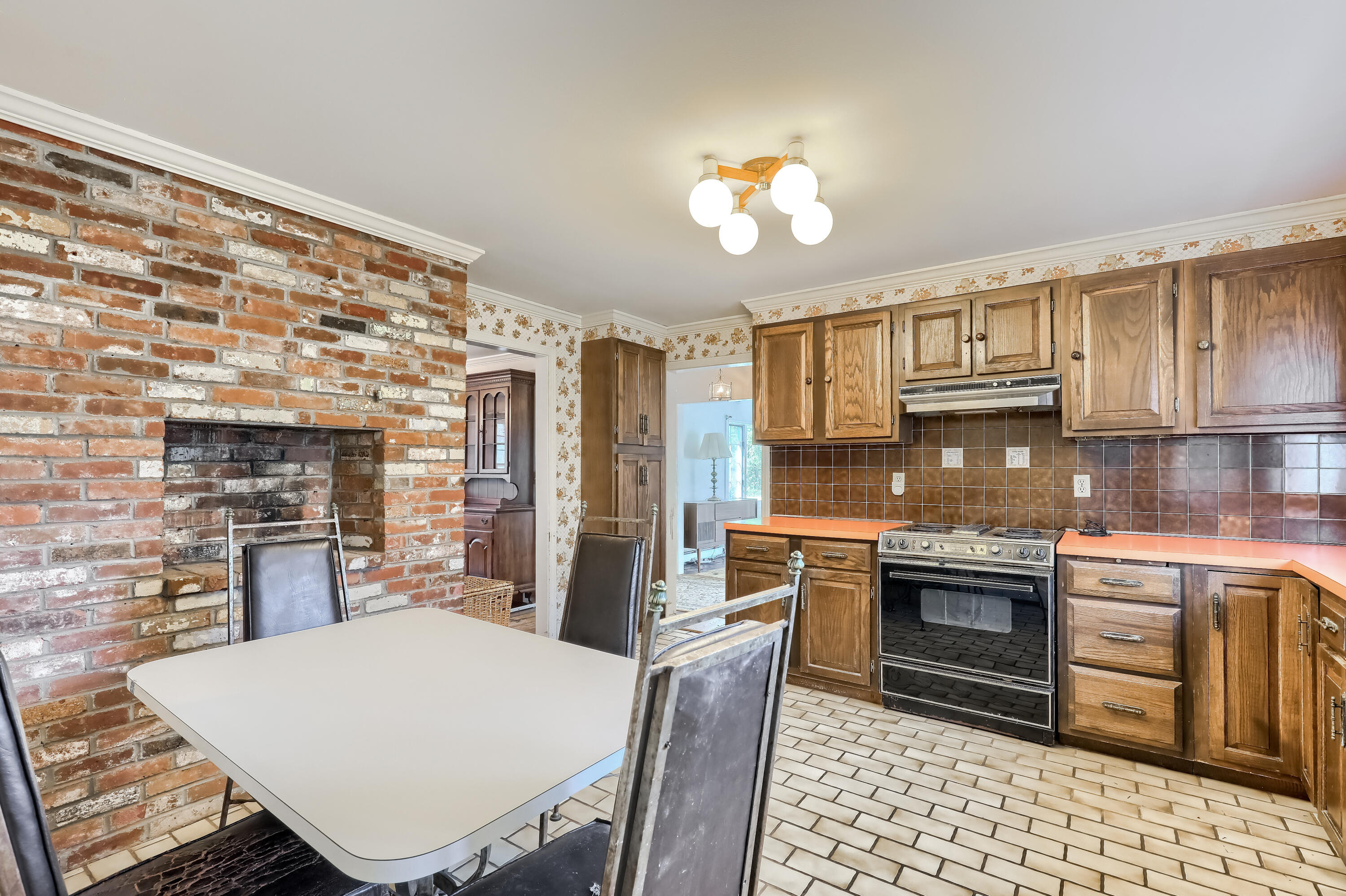 588 Bumps River Road Osterville, MA 02655 - Photo 11 of 38 02_Kitchen_IMG_9655