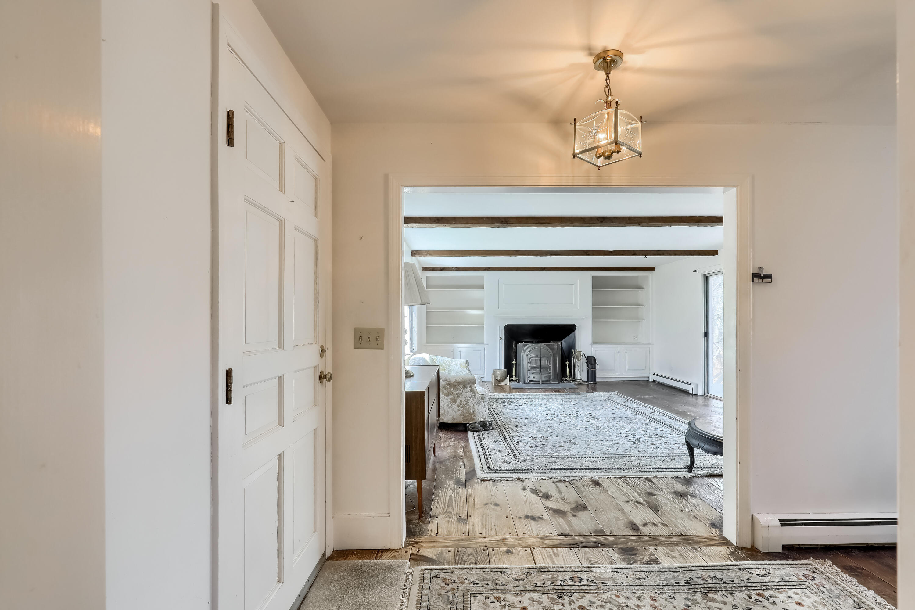 588 Bumps River Road Osterville, MA 02655 - Photo 7 of 38 01_Living_Room_IMG_9665