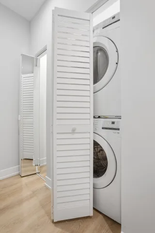 $2,375 | 7427 North Clark Street, Unit 3, Chicago, IL 60626