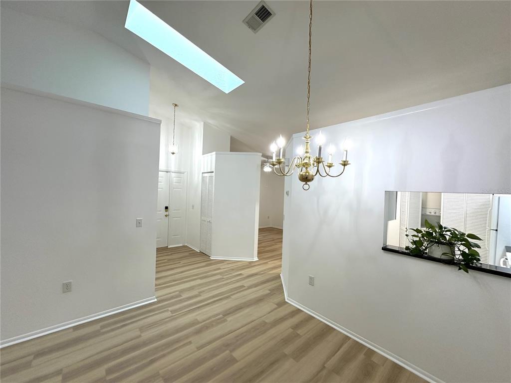 525 Oak Terrace, Unit 121 Altamonte Springs, FL 32701 - Photo 5 of 51