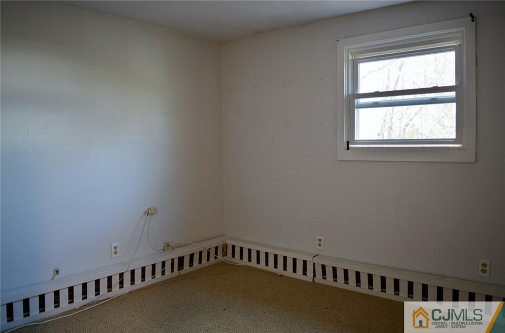 292 Georges Road Dayton, NJ 08810 - Photo 11 of 19 a view of an entryway