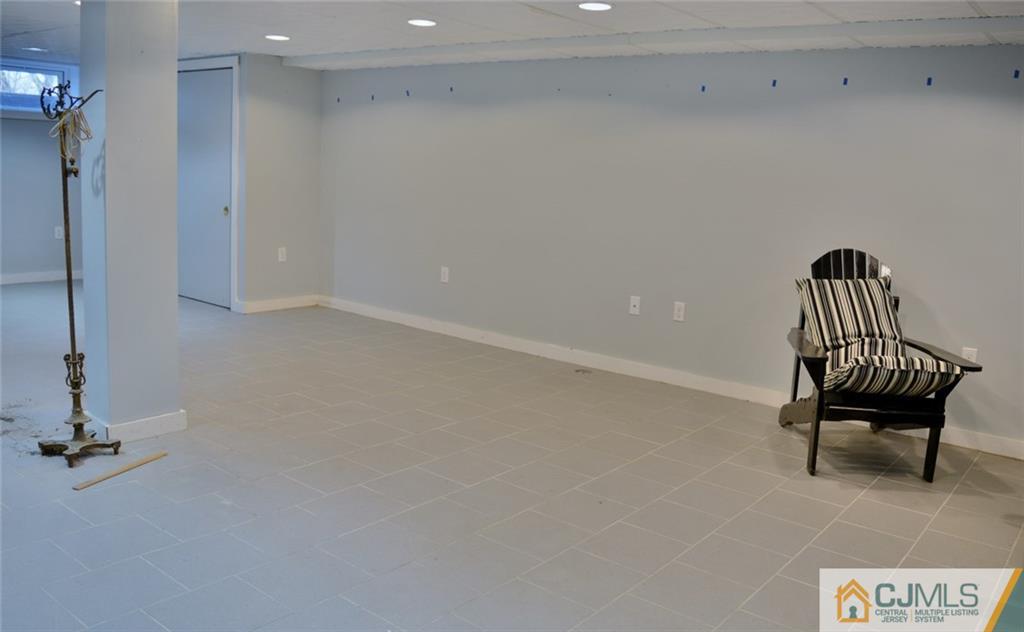 292 Georges Road Dayton, NJ 08810 - Photo 14 of 19 a view of a hallway with a bench