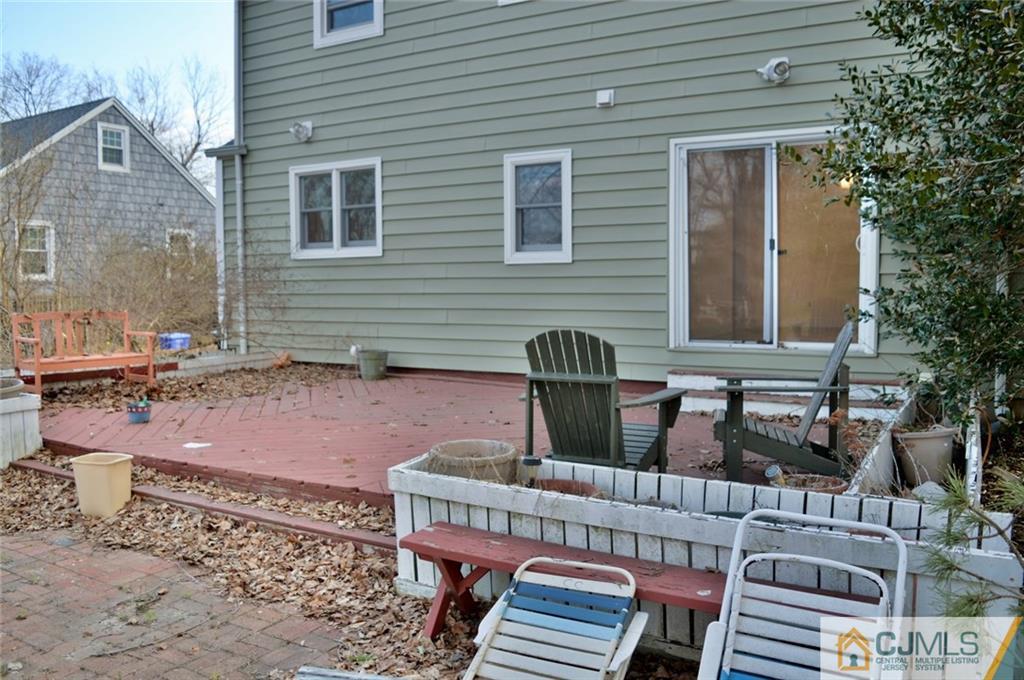 292 Georges Road Dayton, NJ 08810 - Photo 16 of 19 a front view of a house with sitting area