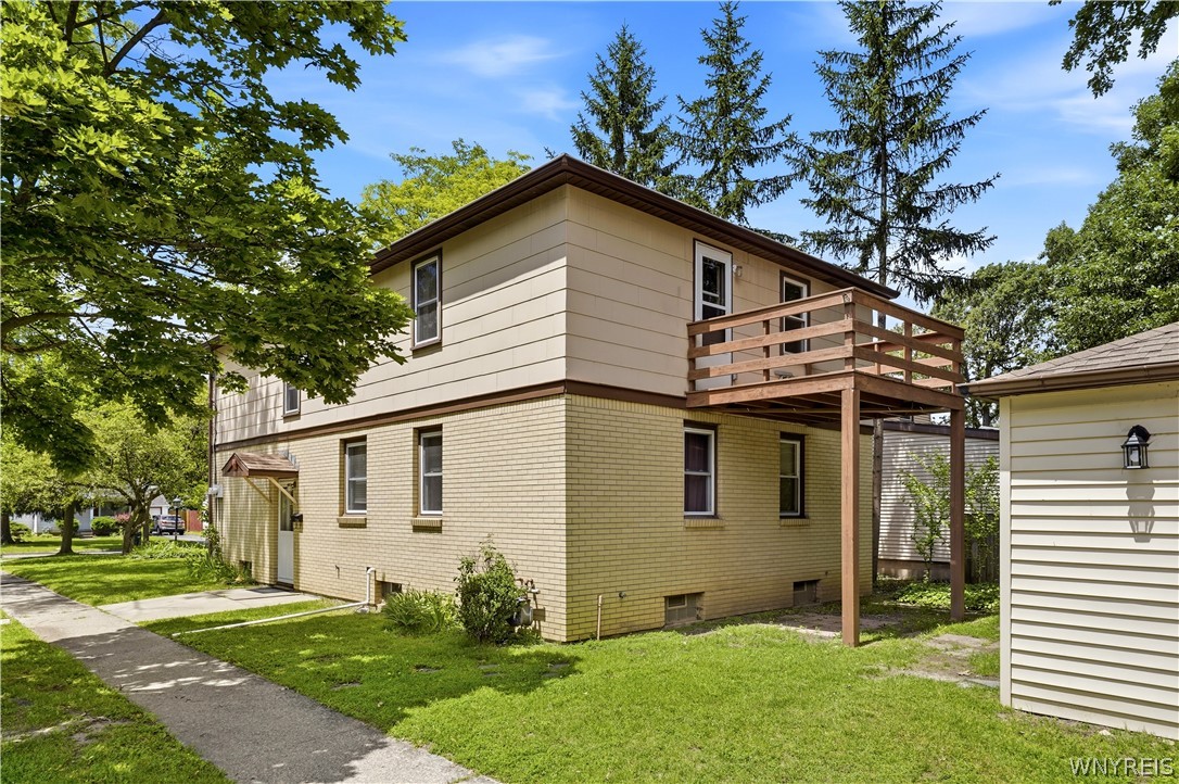 161 Dellwood Road Amherst, NY 14226 - Photo 2 of 49
