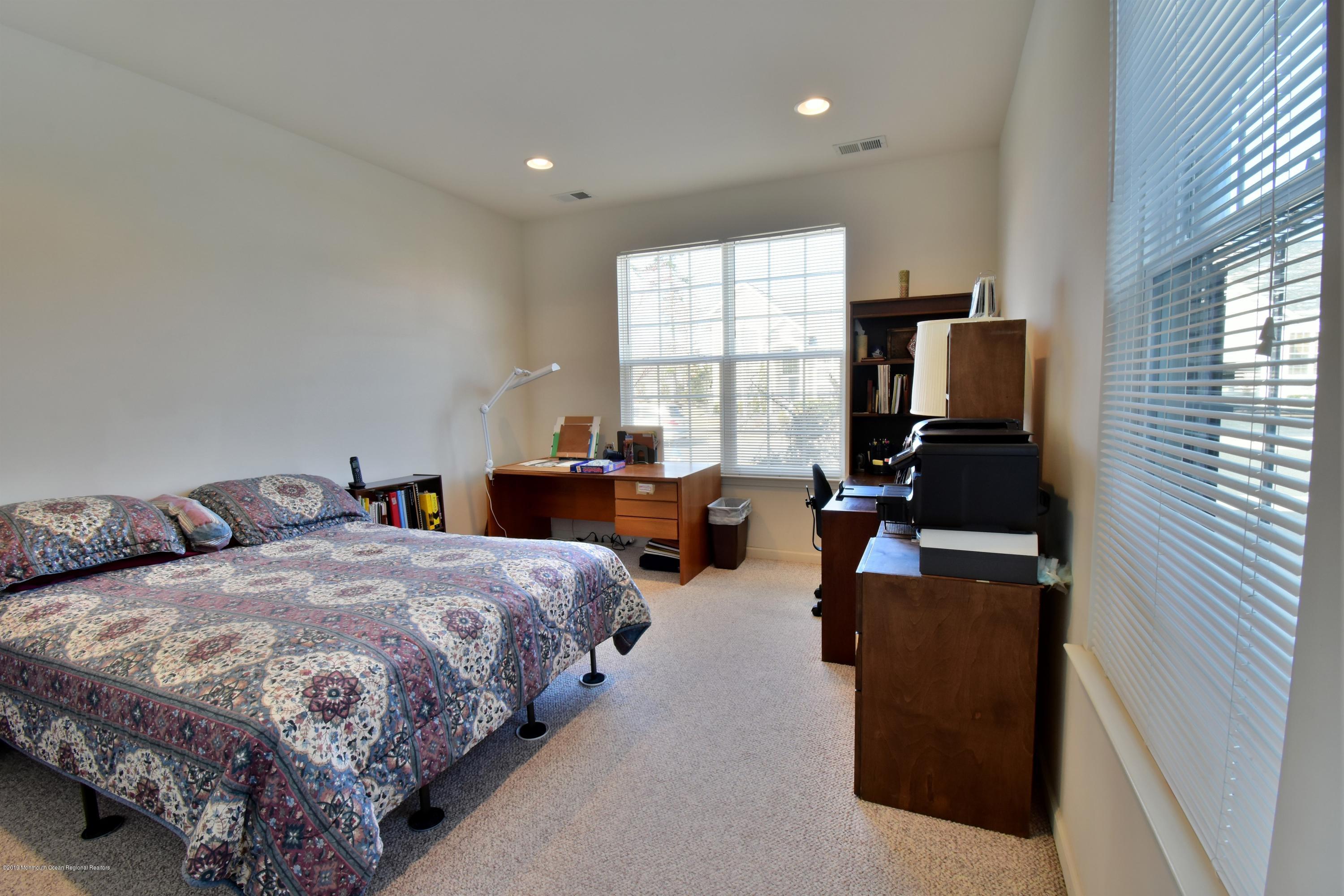 12 Brattleboro Road Jackson, NJ 08527 - Photo 13 of 31 5 Bedroom