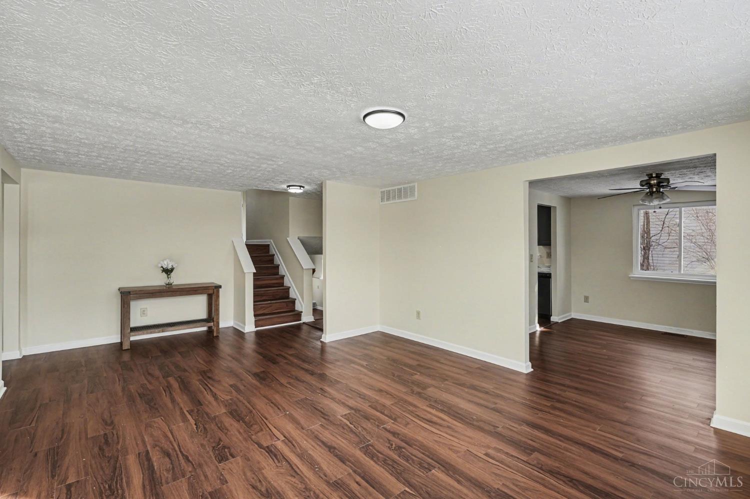 11586 Pippin Road Cincinnati, OH 45231 - Photo 7 of 35 Gallery Image 7