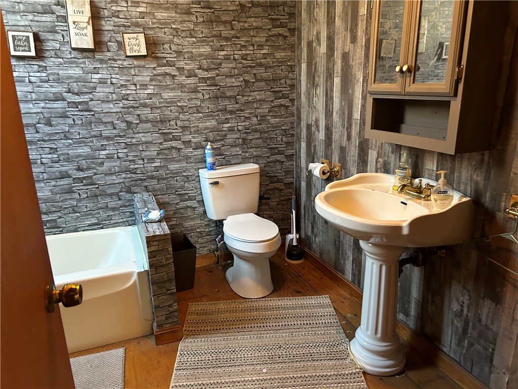 425 Stone Barn Road Burrillville, RI 02859 - Photo 19 of 24