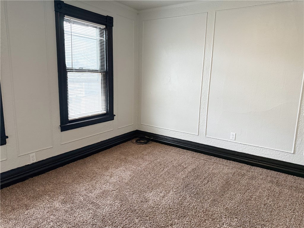 6-7 Calihan Park Rochester, NY 14606 - Photo 9 of 15