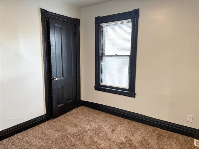 $875 | 6-7 Calihan Park, Rochester, NY 14606