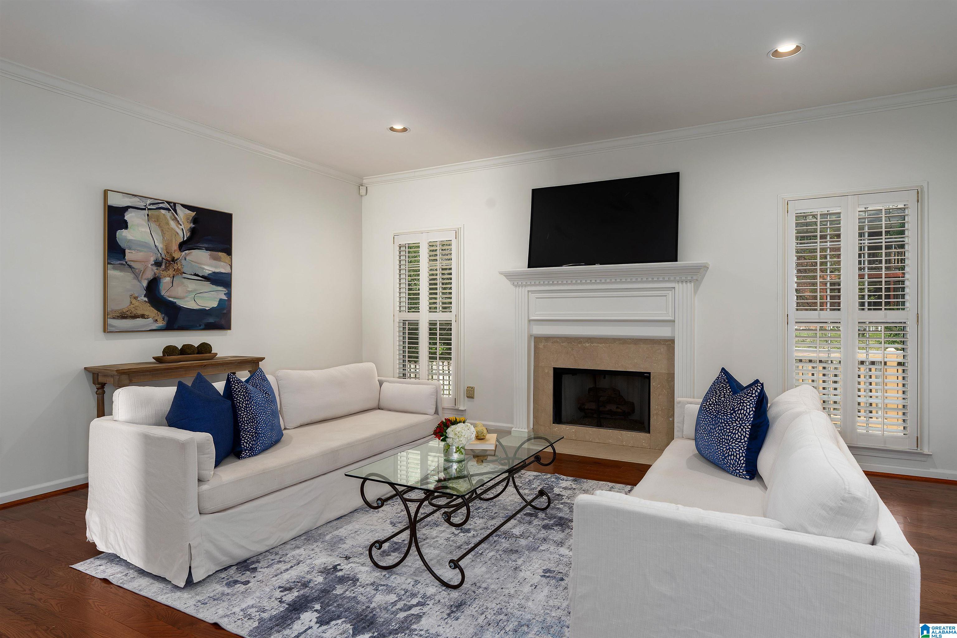 2317 Timber Ridge Circle Birmingham, AL 35243 - Photo 3 of 24 Gallery Image 3